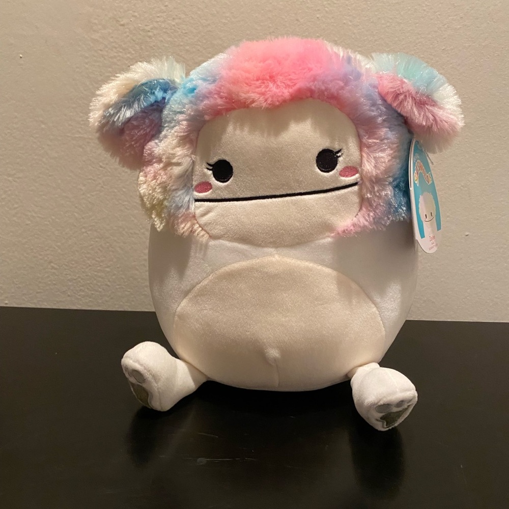 Squishmallow Zaylee bigfoot 8” non flip brand new with tags